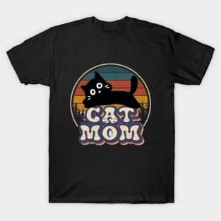 Cat Mom  Retro Funny Cat Mom Mothers Day T-Shirt